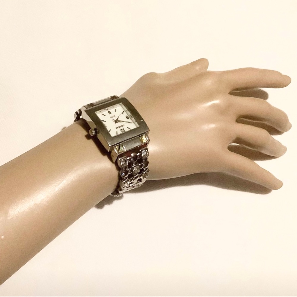 GENEVA Elite Bracelet Quartz Watch Vintage 1960’s